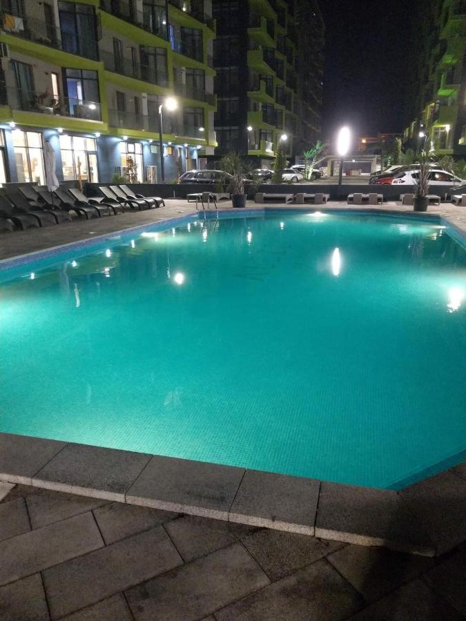 Umi Apartment Alezzi Resort Navodari Bagian luar foto